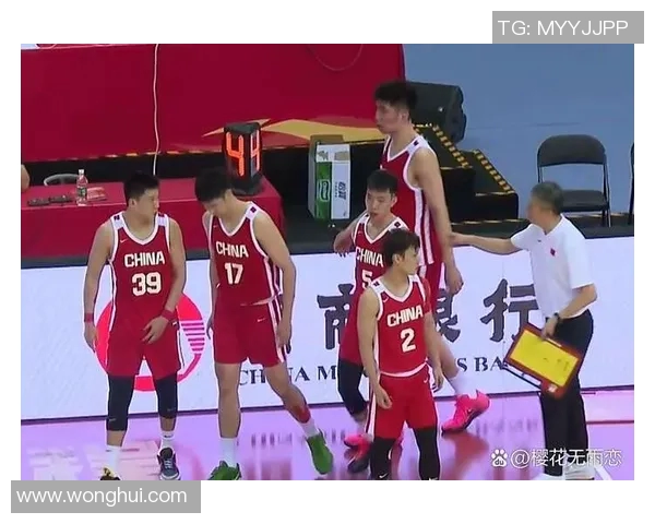 中国男篮国奥队对阵香港队的精彩对决即将上演，期待年轻球员的出色表现与团队合作